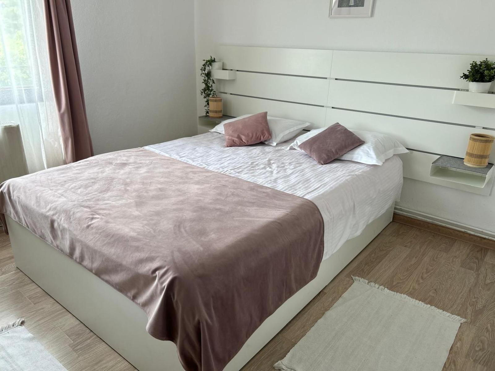 Vila Monica Bran  Extérieur photo