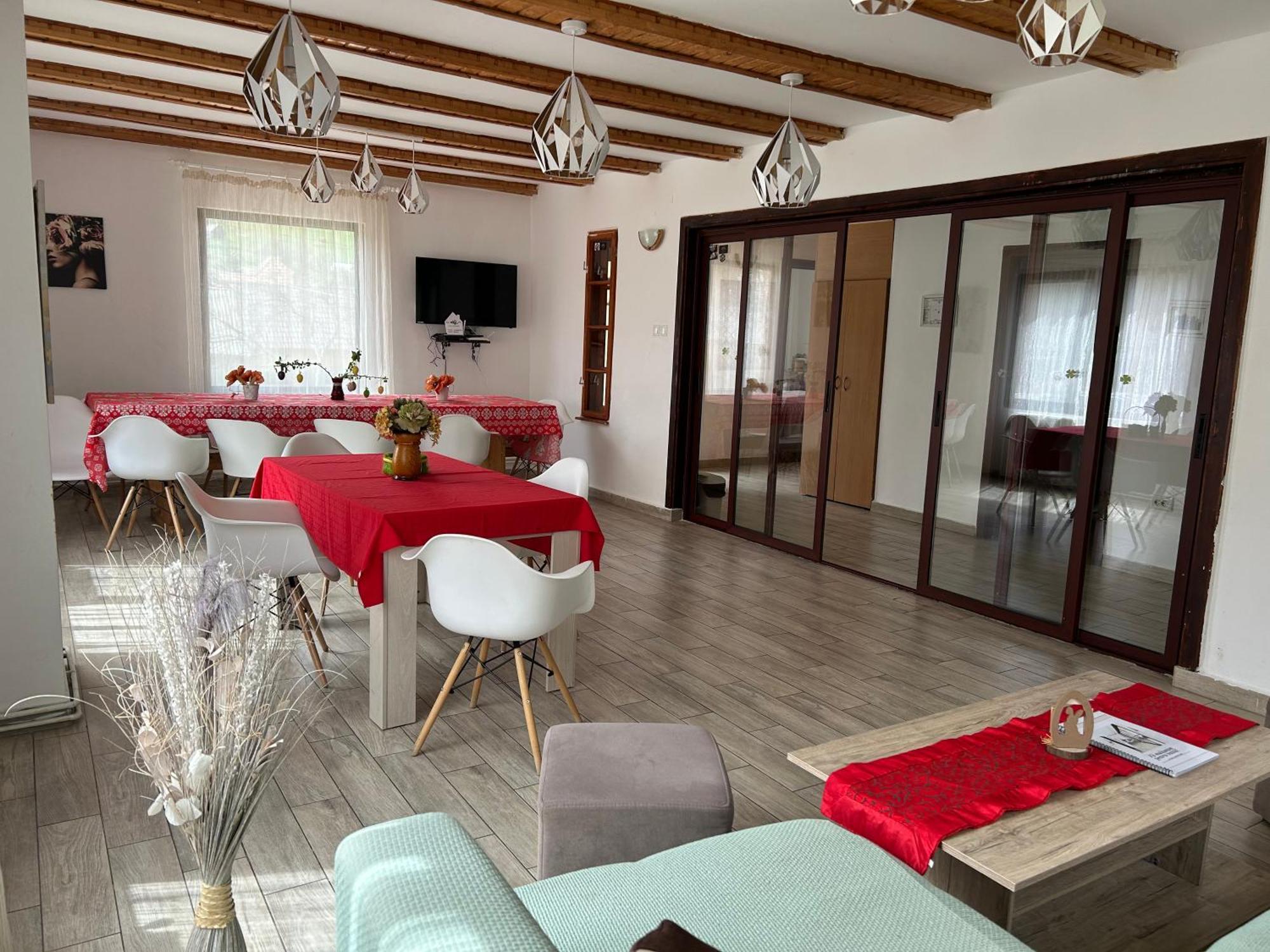 Vila Monica Bran  Extérieur photo