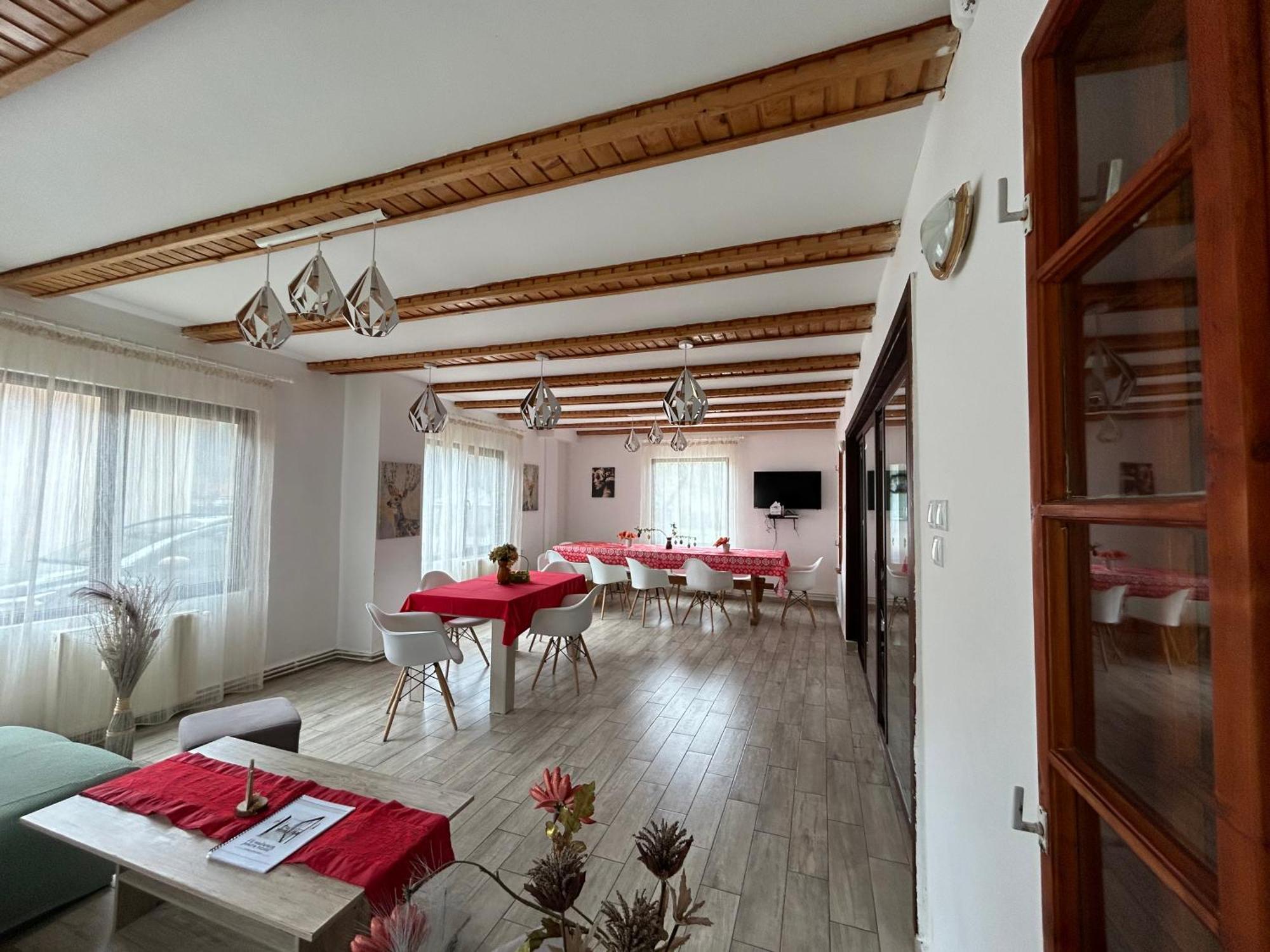 Vila Monica Bran  Extérieur photo
